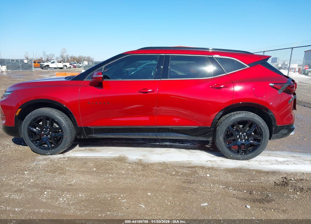2025 CHEVROLET BLAZER FWD RS VIN: 3GNKBERS0SS112238
