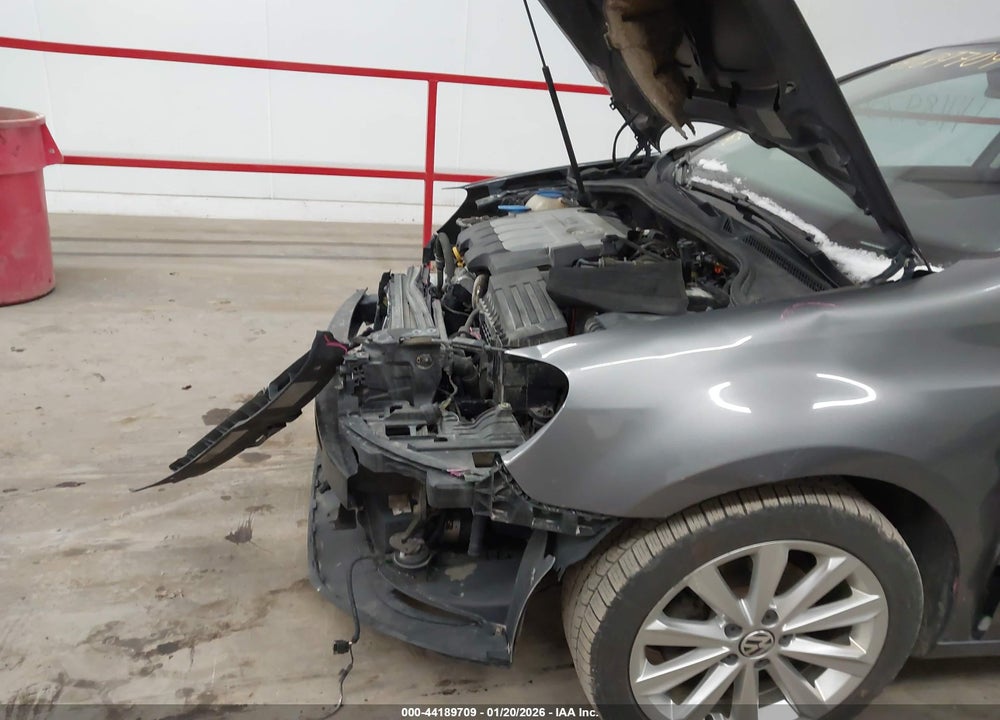 2014 VOLKSWAGEN GOLF 2.0L TDI VIN: WVWDM7AJ9EW005899