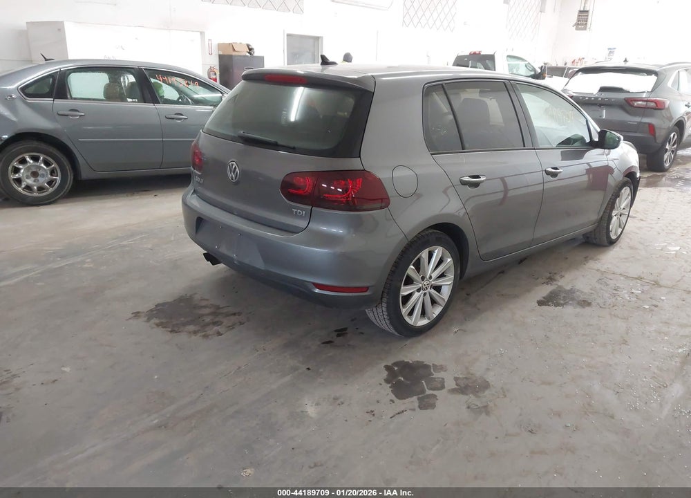 2014 VOLKSWAGEN GOLF 2.0L TDI VIN: WVWDM7AJ9EW005899
