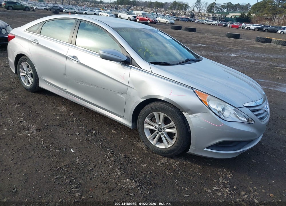2014 HYUNDAI SONATA GLS VIN: 5NPEB4AC4EH869467