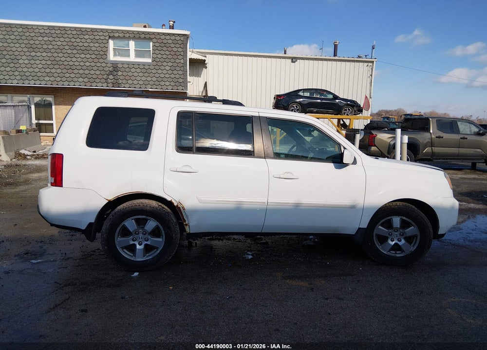 2009 HONDA PILOT EX-L VIN: 5FNYF48569B044866