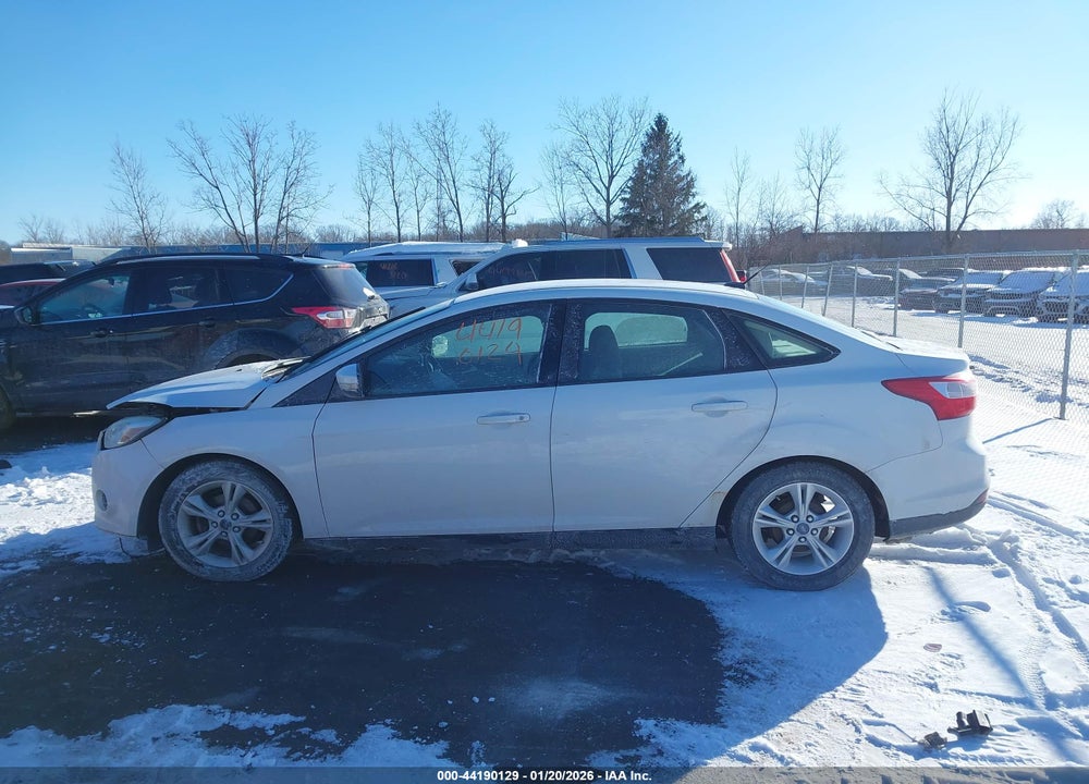 2014 FORD FOCUS SE VIN: 1FADP3F2XEL412087