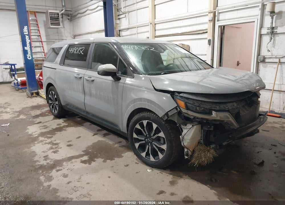 2022 KIA CARNIVAL MPV EX VIN: KNDNC5H37N6090826