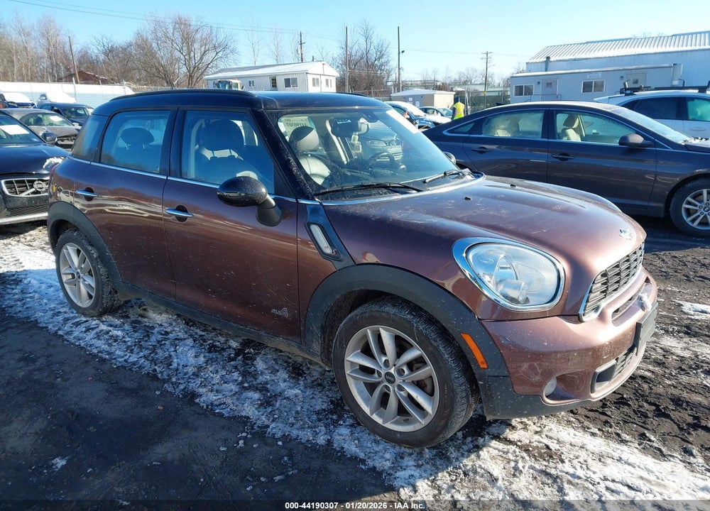 2013 MINI COUNTRYMAN COOPER S VIN: WMWZC5C52DWP30706
