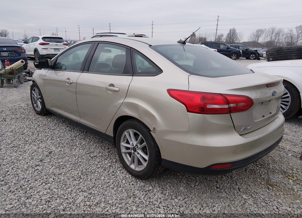 2018 FORD FOCUS SE VIN: 1FADP3F22JL292411