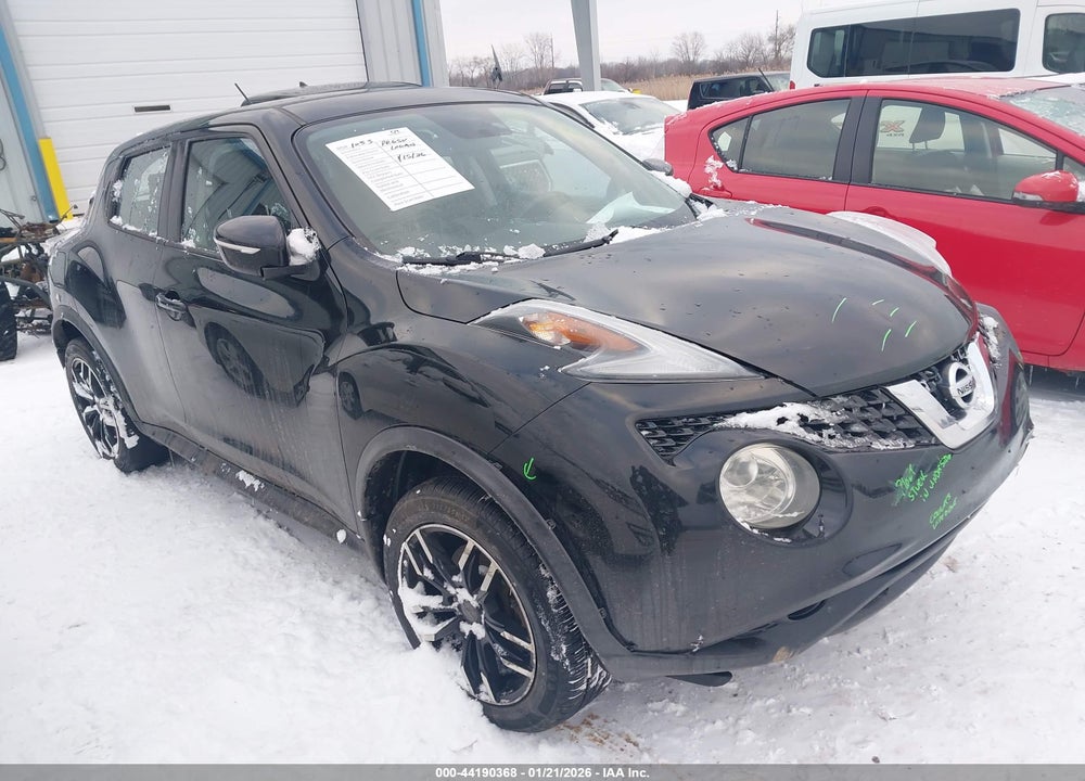 2015 NISSAN JUKE S VIN: JN8AF5MVXFT563929