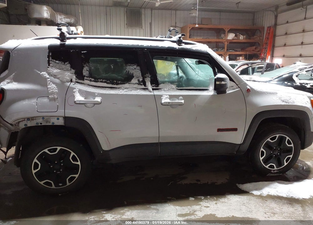 2016 JEEP RENEGADE TRAILHAWK VIN: ZACCJBCT5GPD65791