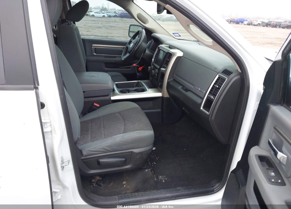 2016 RAM 1500 LONE STAR VIN: 1C6RR7LM1GS417590