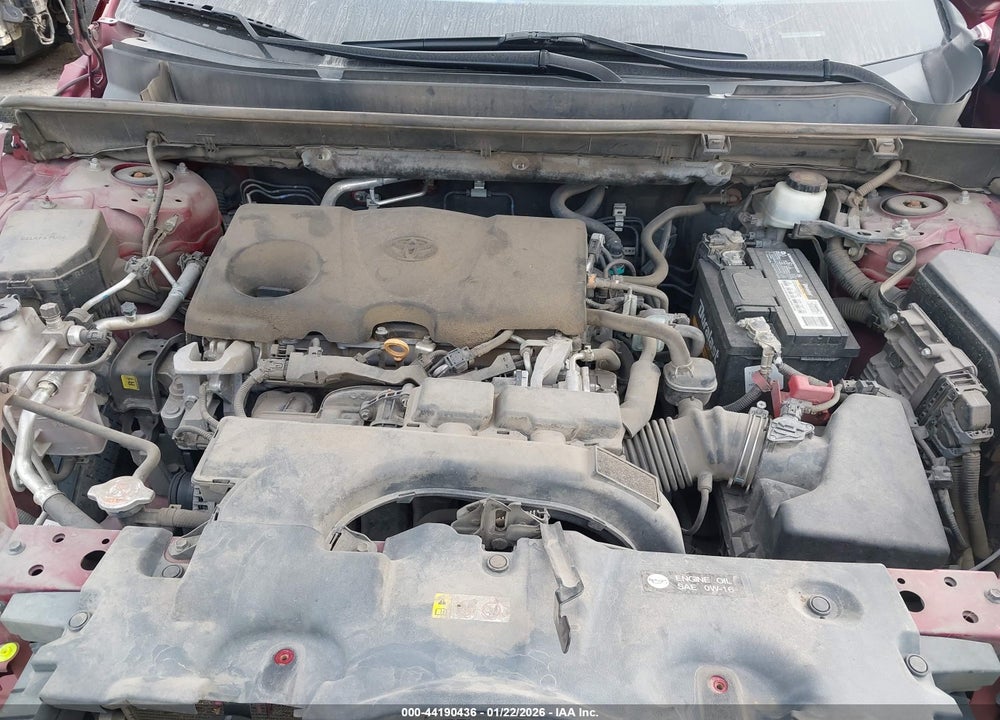 2020 TOYOTA RAV4 XLE VIN: 2T3W1RFV2LC055209