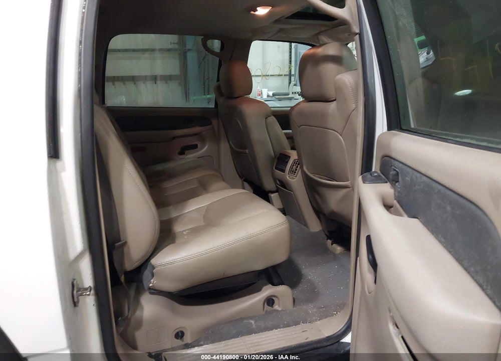 2004 CHEVROLET AVALANCHE 1500 VIN: 3GNEK12T24G210296