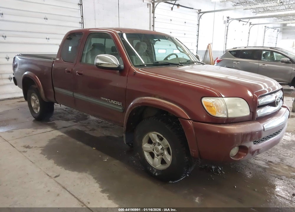 2005 TOYOTA TUNDRA SR5 V8 VIN: 5TBBT44185S469926