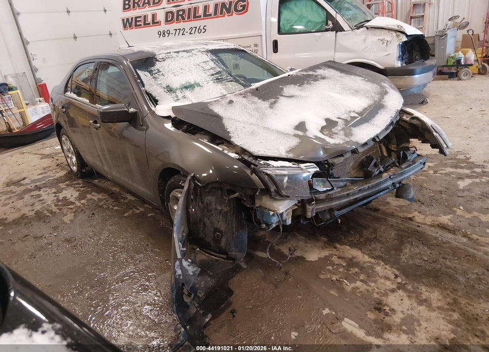 2011 FORD FUSION SE VIN: 3FAHP0HA2BR318271