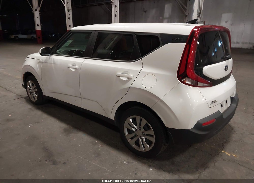2021 KIA SOUL LX VIN: KNDJ23AU3M7143474