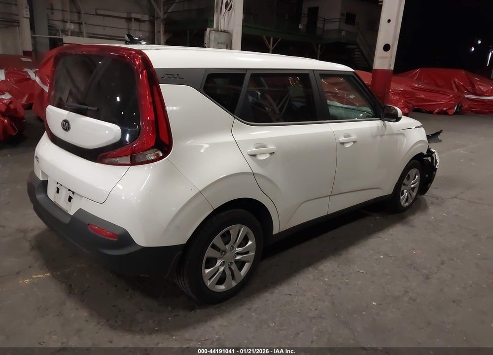 2021 KIA SOUL LX VIN: KNDJ23AU3M7143474