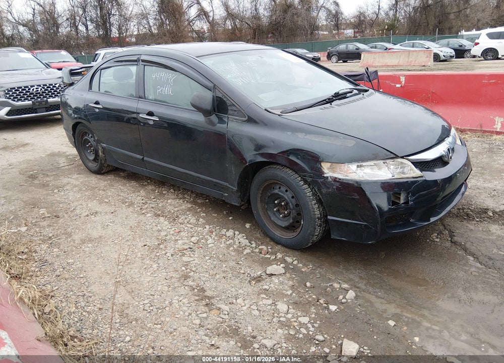 2010 HONDA CIVIC LX VIN: 2HGFA1F50AH515272