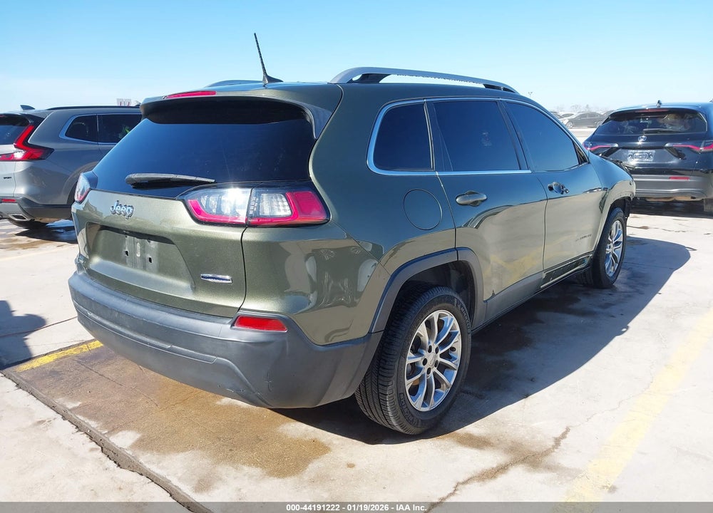 2019 JEEP CHEROKEE LATITUDE PLUS FWD VIN: 1C4PJLLB8KD144255
