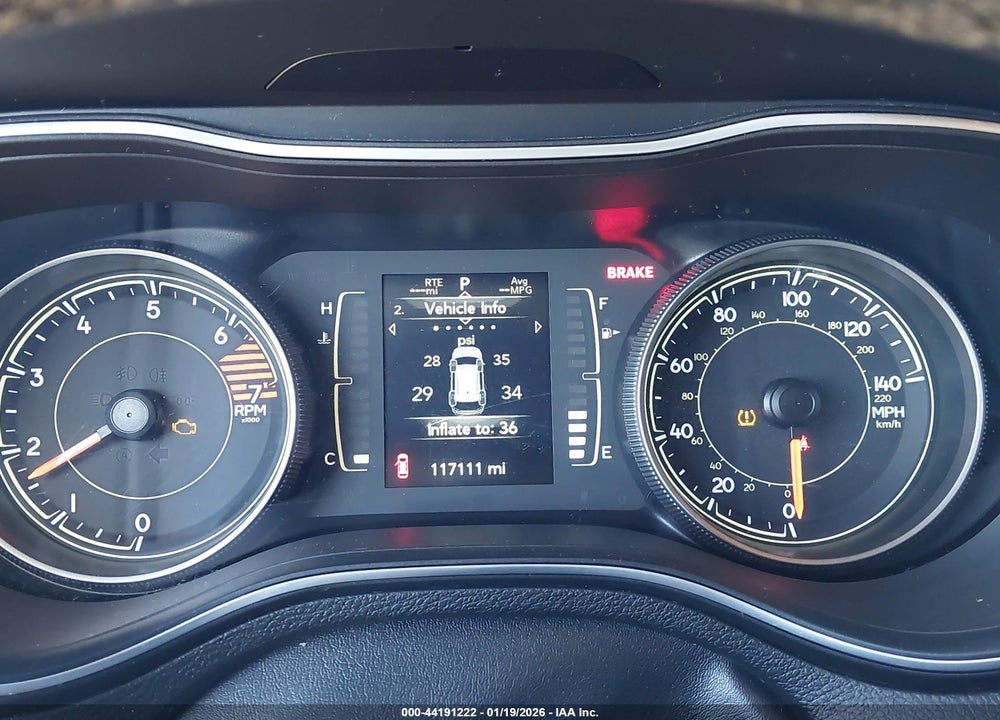 2019 JEEP CHEROKEE LATITUDE PLUS FWD VIN: 1C4PJLLB8KD144255