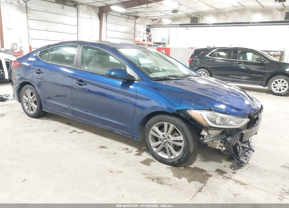 2018 HYUNDAI ELANTRA SEL VIN: 5NPD84LF3JH298825