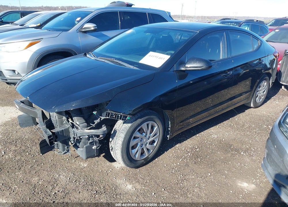2019 HYUNDAI ELANTRA SE VIN: 5NPD74LF4KH462524