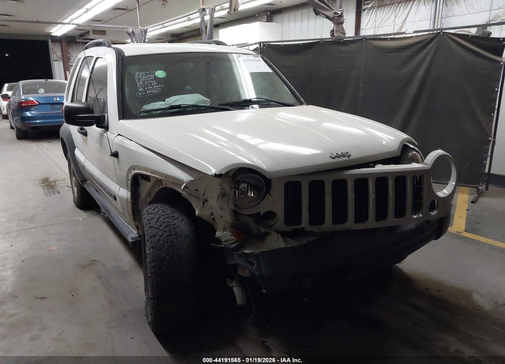 2006 JEEP LIBERTY SPORT VIN: 1J4GL48K46W252109