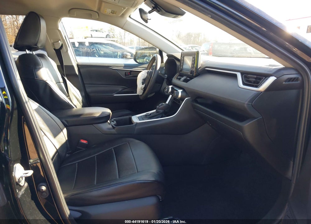 2022 TOYOTA RAV4 HYBRID LE VIN: 4T3MWRFV1NU057480