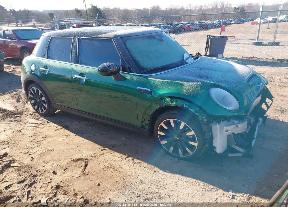 2023 MINI HARDTOP COOPER S VIN: WMW53DK07P2T61528