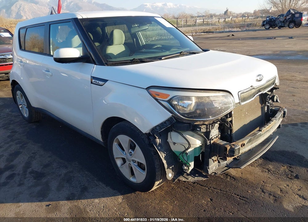 2015 KIA SOUL VIN: KNDJN2A20F7775304