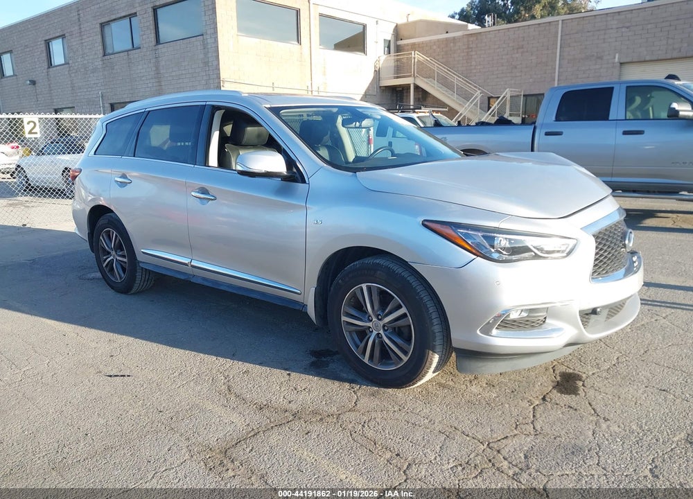 2017 INFINITI QX60 VIN: 5N1DL0MM0HC547653