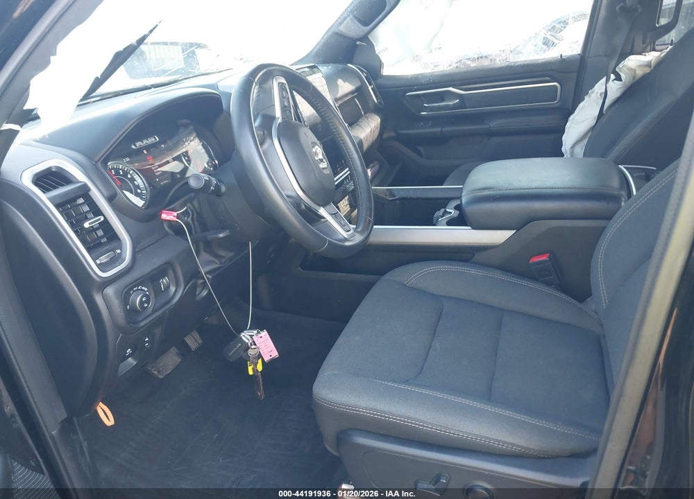 2023 RAM 1500 BIG HORN  4X4 5'7 BOX VIN: 1C6SRFFTXPN563029