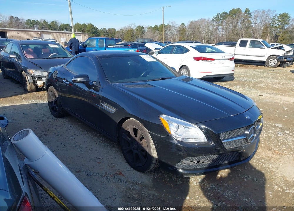 2016 MERCEDES-BENZ SLK 300 VIN: WDDPK3JA1GF123708
