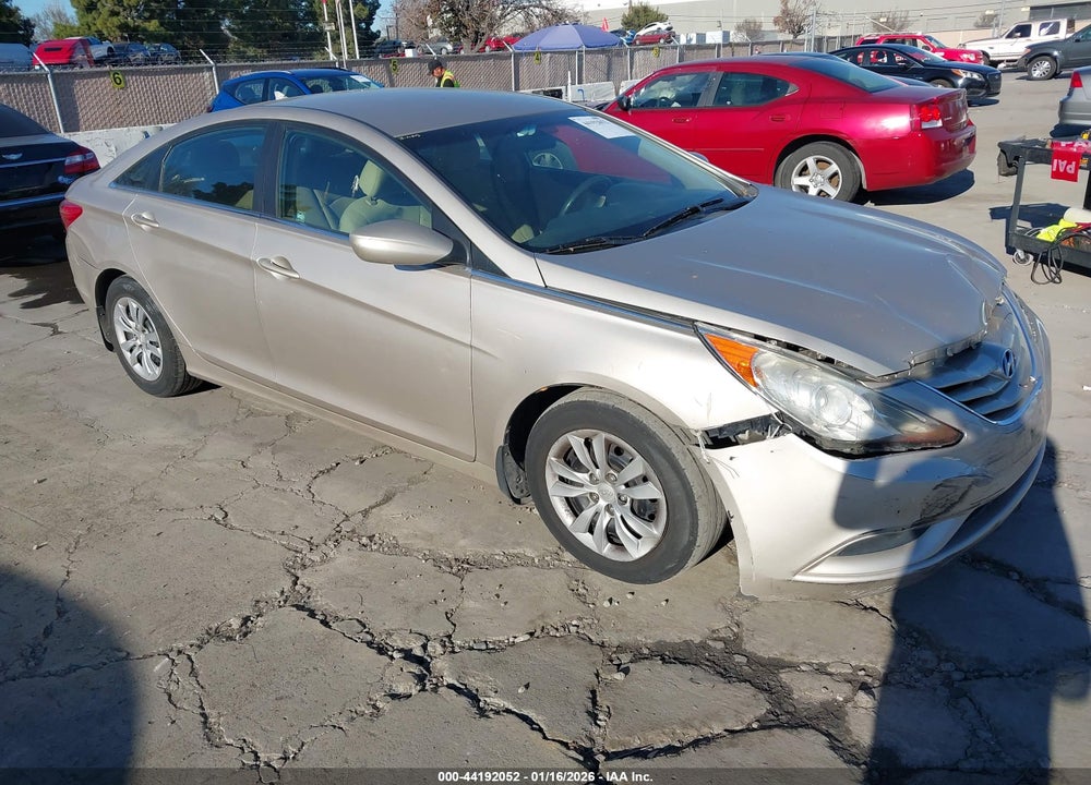 2011 HYUNDAI SONATA GLS VIN: 5NPEB4AC2BH113700