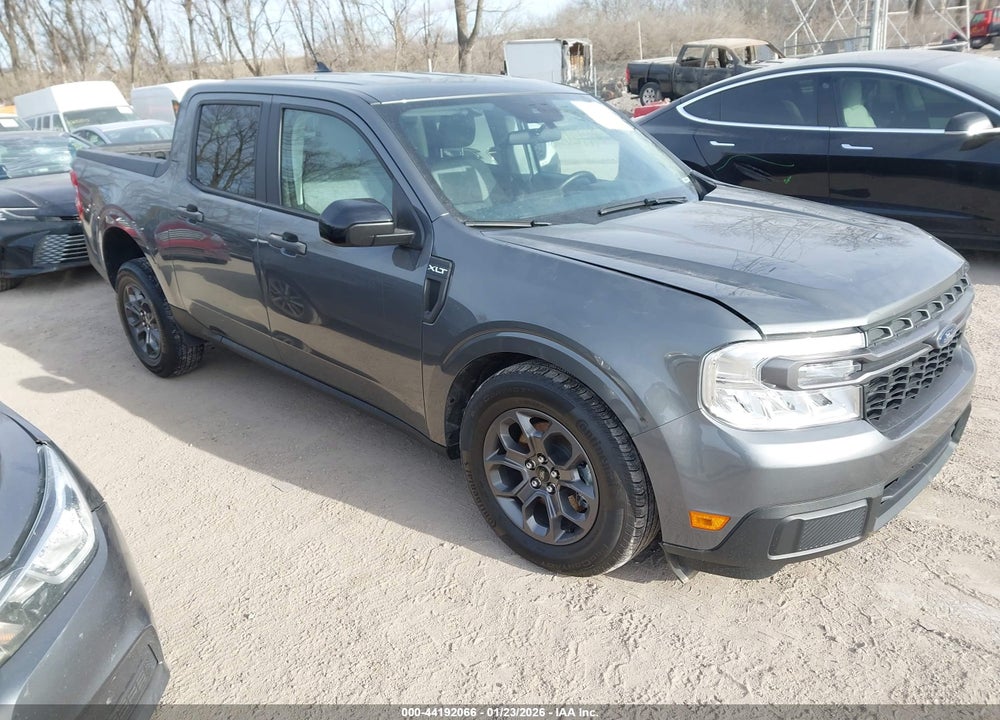 2024 FORD MAVERICK XLT VIN: 3FTTW8H33RRB27217