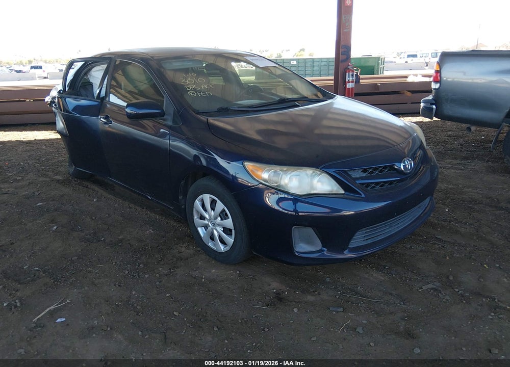 2011 TOYOTA COROLLA LE VIN: 2T1BU4EE9BC563212