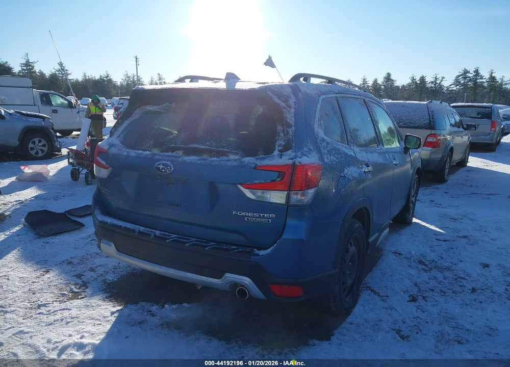2019 SUBARU FORESTER TOURING VIN: JF2SKAWCXKH443045