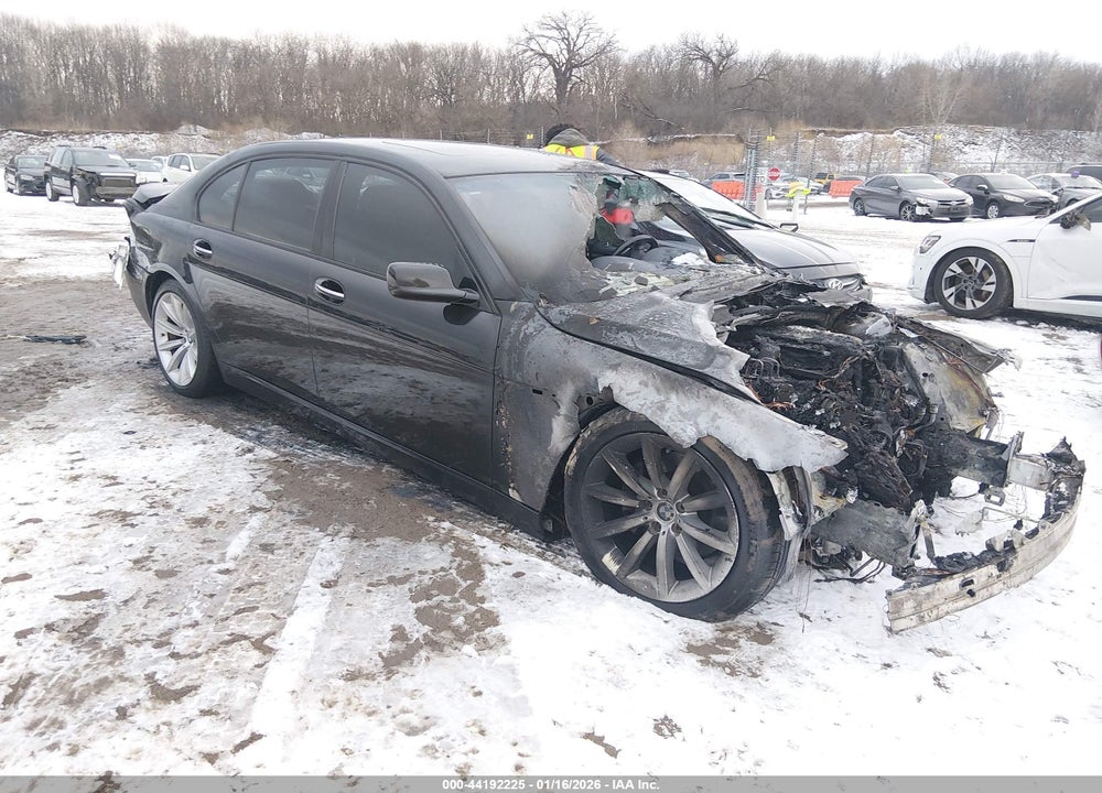 2007 BMW 750LI VIN: WBAHN83597DT69370