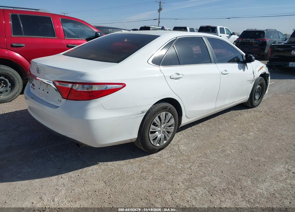2017 TOYOTA CAMRY LE VIN: 4T1BF1FK4HU661598