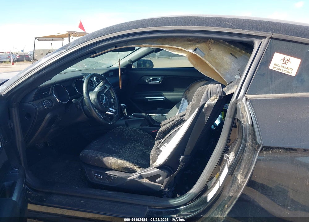 2016 FORD MUSTANG V6 VIN: 1FA6P8AM8G5274409