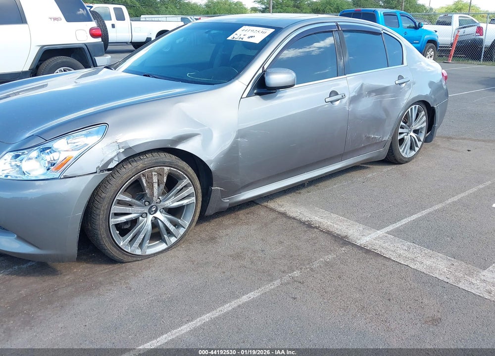 2008 INFINITI G35 VIN: JNKBV61E08M205604
