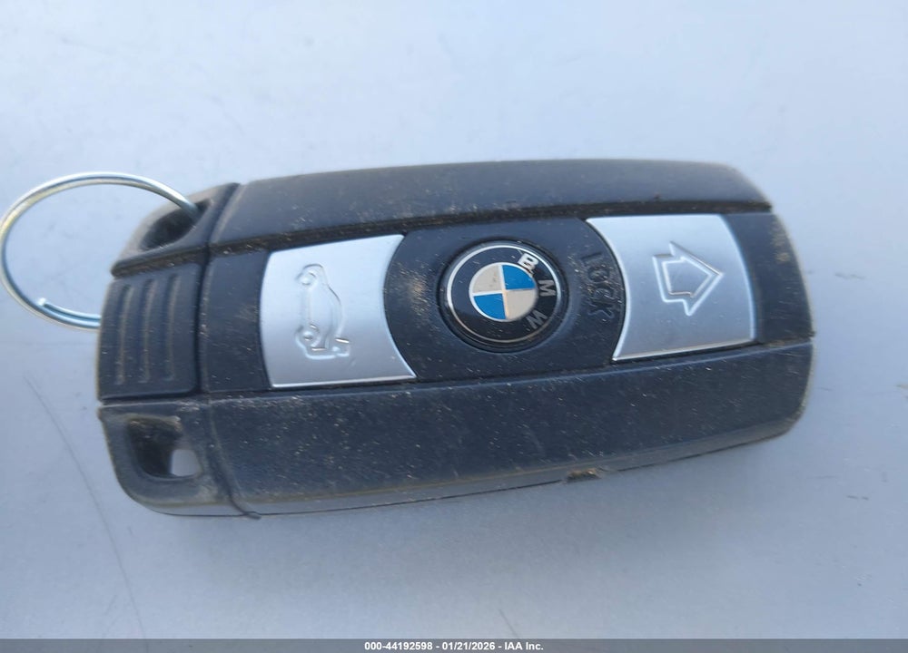 2011 BMW 128I VIN: WBAUL7C53BVM80899