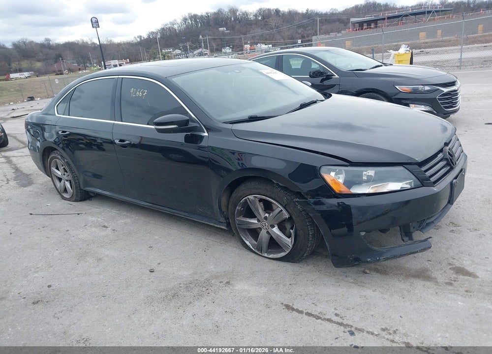 2013 VOLKSWAGEN PASSAT 2.5L SE VIN: 1VWBP7A37DC135306