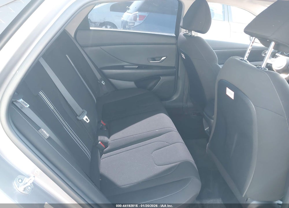 2024 HYUNDAI ELANTRA SEL VIN: KMHLM4DG9RU777469