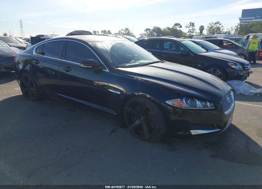 2012 JAGUAR XF VIN: SAJWA0HB6CLS27114