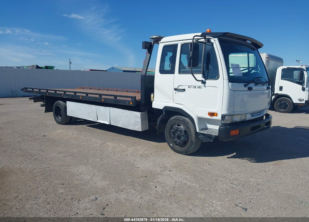 2004 NISSAN DIESEL UD2300 VIN: JNALC43H24AK75028