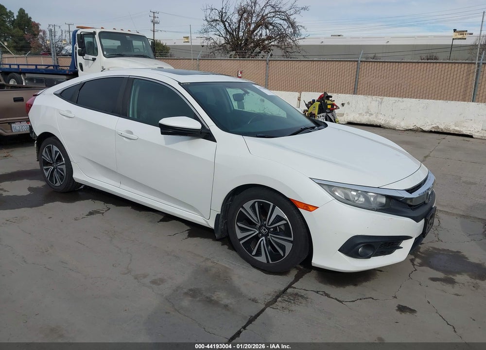 2018 HONDA CIVIC EX-L VIN: 19XFC1F73JE201802
