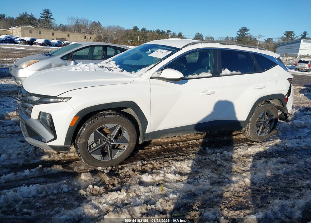 2025 HYUNDAI TUCSON SEL VIN: 5NMJBCDE1SH573076