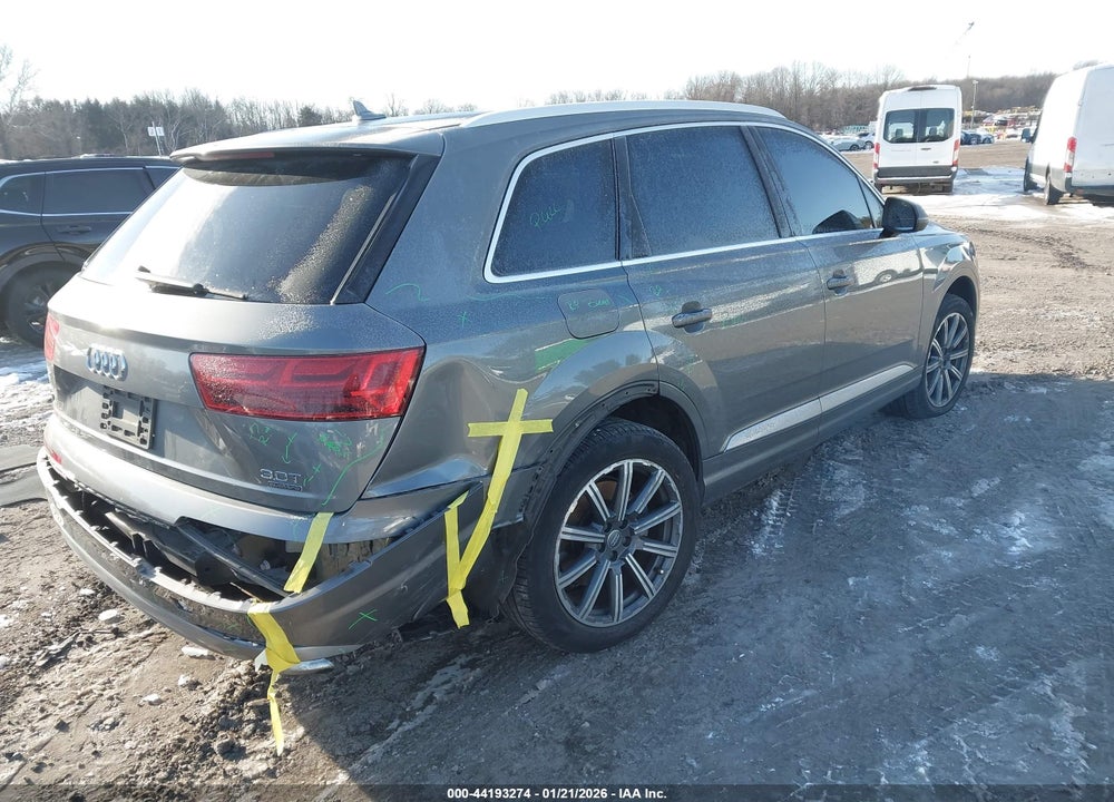 2017 AUDI Q7 3.0T PREMIUM VIN: WA1LAAF79HD013767
