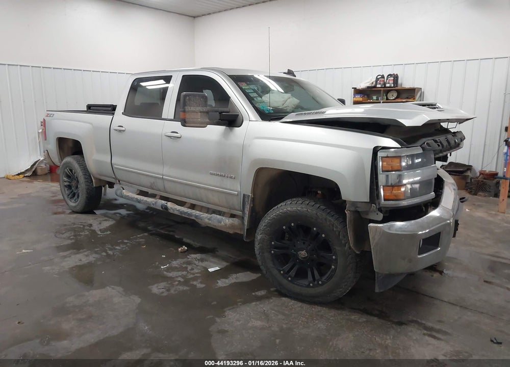 2018 CHEVROLET SILVERADO 2500HD LT VIN: 1GC1KVEY6JF112164