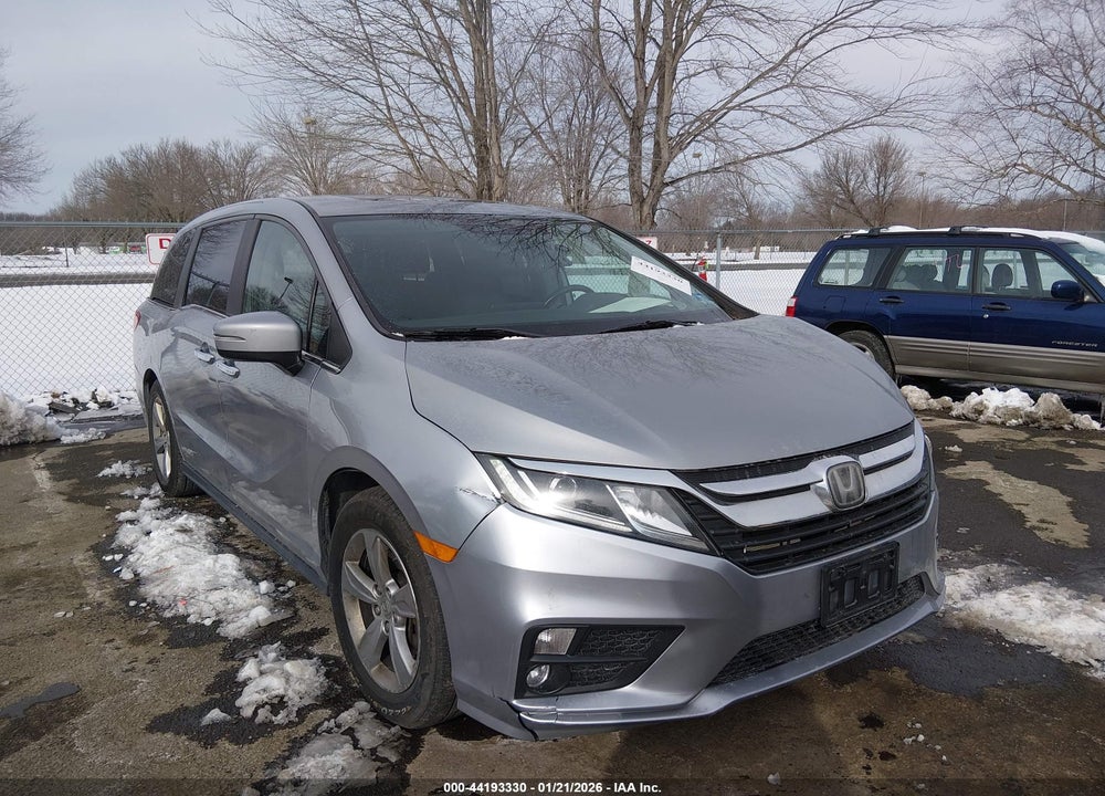 2018 HONDA ODYSSEY EX-L VIN: 5FNRL6H70JB048961