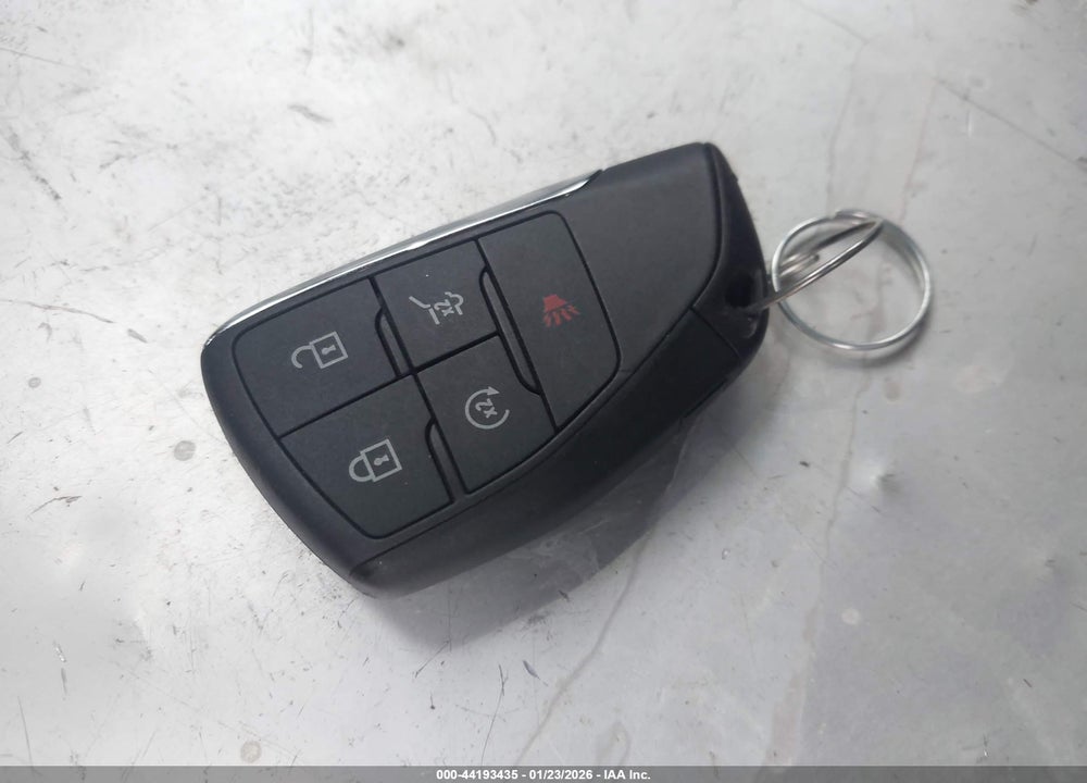 2026 CHEVROLET EQUINOX FWD LT VIN: 3GNAXHEG0TL111392