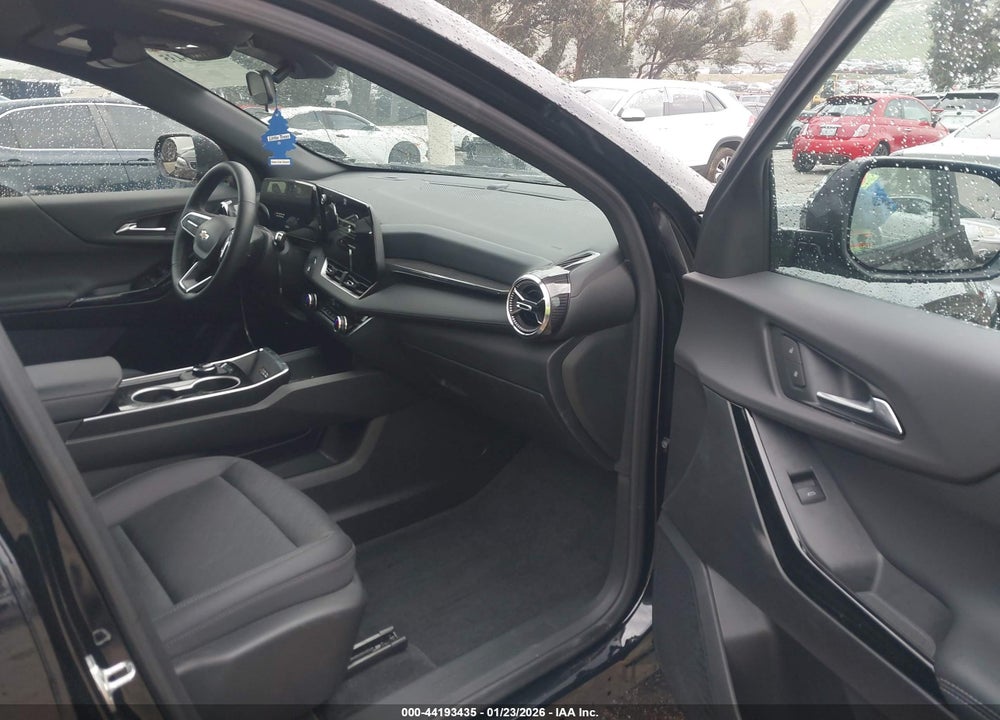 2026 CHEVROLET EQUINOX FWD LT VIN: 3GNAXHEG0TL111392